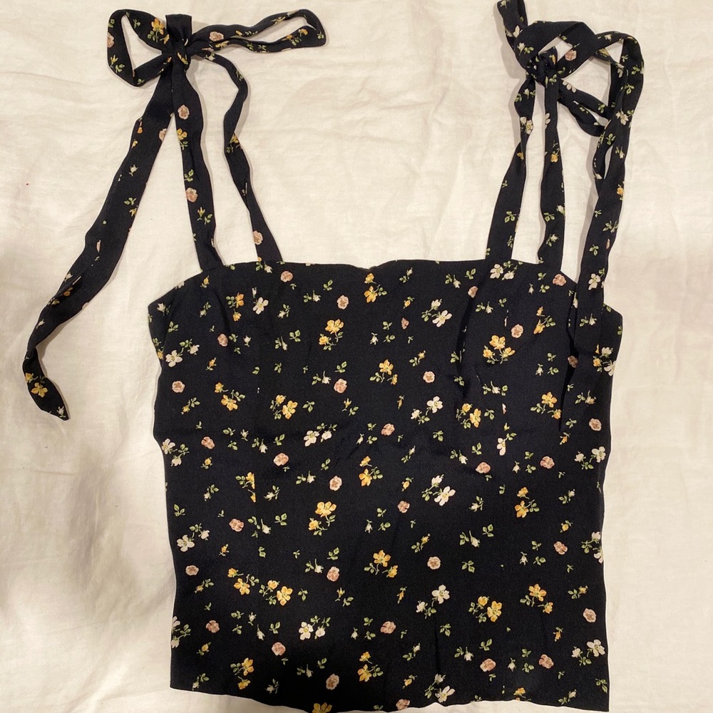 Reformation Tie Shoulder Tank